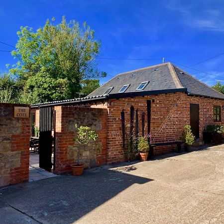 Little Upton Farm Cottages Ryde  Dış mekan fotoğraf