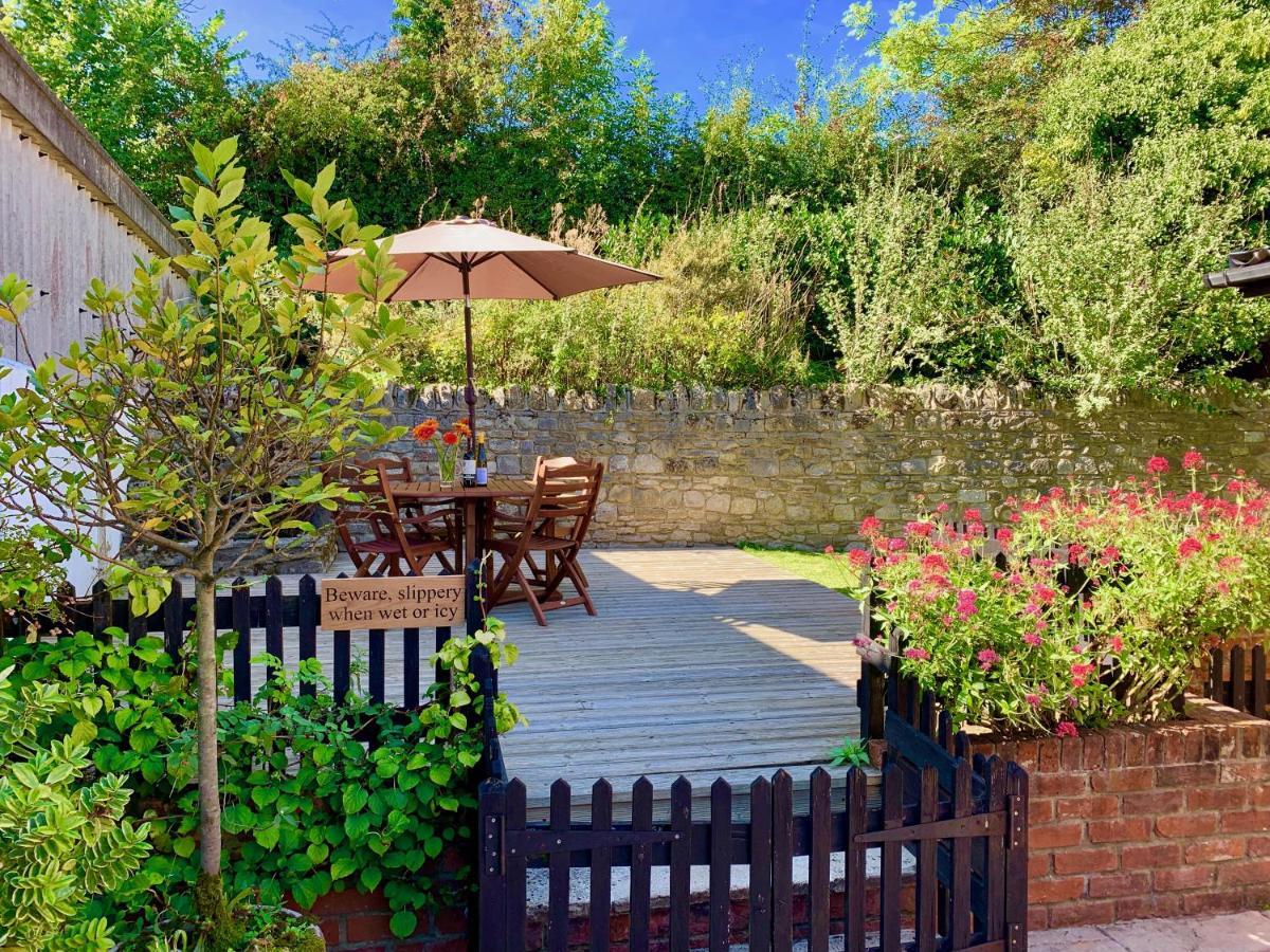 Little Upton Farm Cottages Ryde  Dış mekan fotoğraf