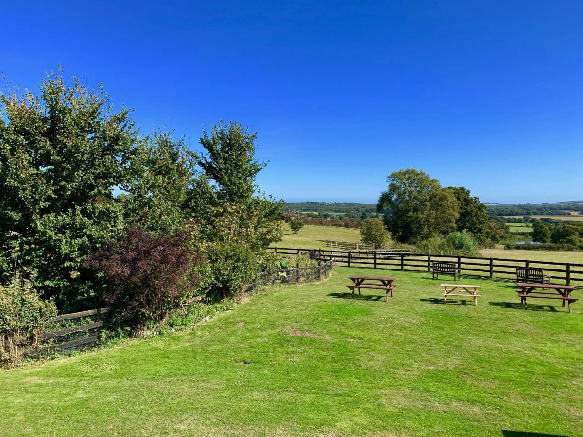 Little Upton Farm Cottages Ryde  Dış mekan fotoğraf