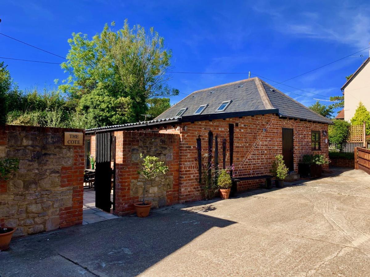Little Upton Farm Cottages Ryde  Dış mekan fotoğraf