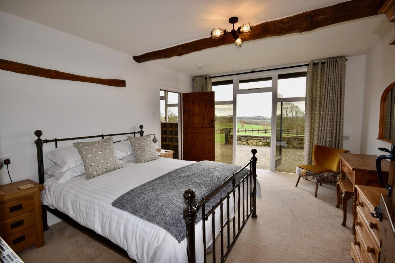 Little Upton Farm Cottages Ryde  Dış mekan fotoğraf