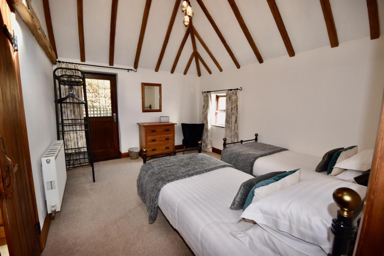 Little Upton Farm Cottages Ryde  Dış mekan fotoğraf