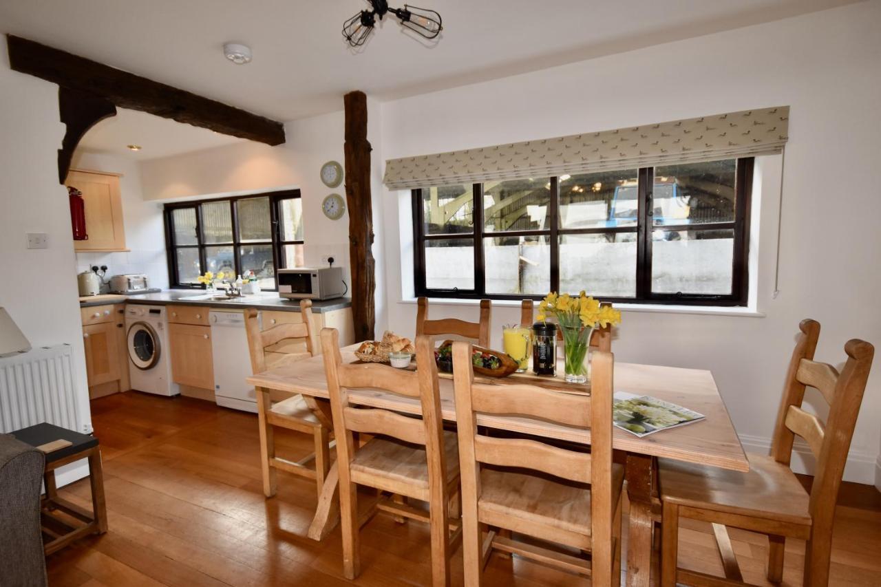 Little Upton Farm Cottages Ryde  Dış mekan fotoğraf