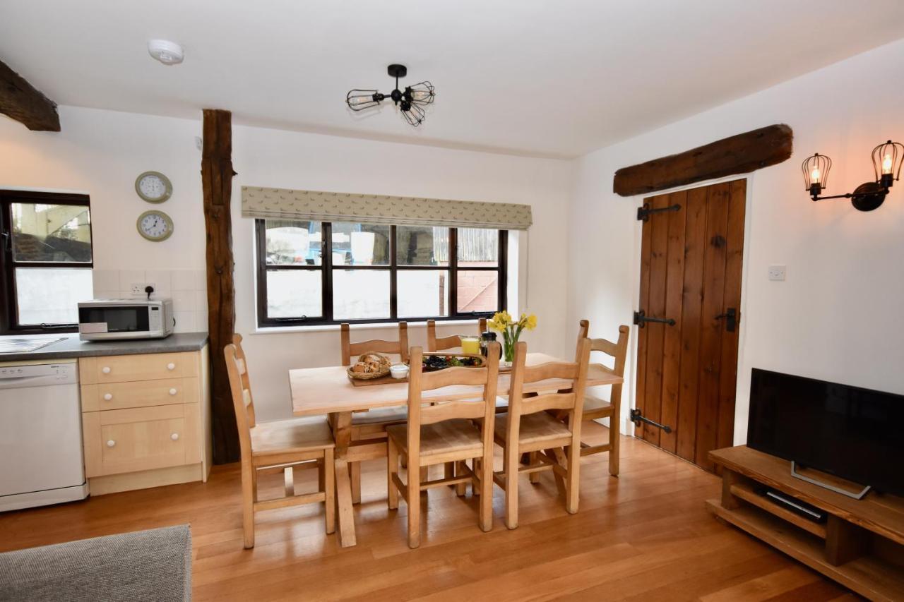 Little Upton Farm Cottages Ryde  Dış mekan fotoğraf
